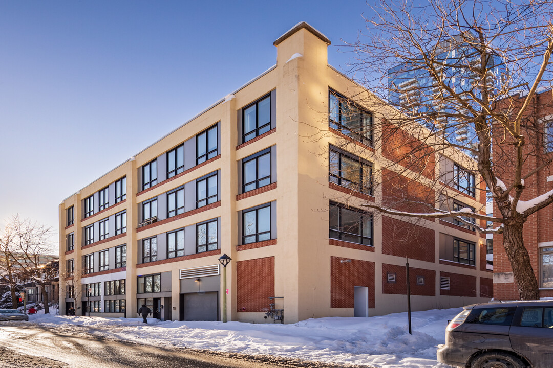 Argyle Studios in Montréal, QC - Building Photo