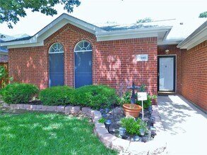 3840 Chimney Rock Dr in Denton, TX - Building Photo - Building Photo