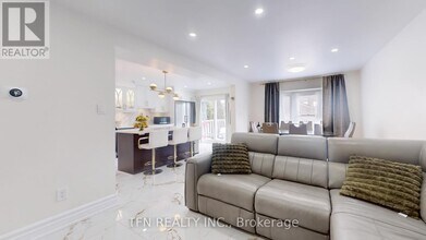 311 Conley St in Vaughan, ON - Building Photo - Building Photo