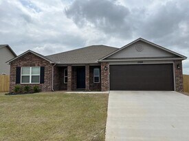 2309 Pinewood Ave in Lowell, AR - Building Photo