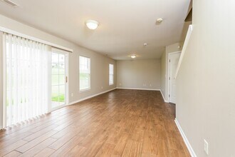 3845 Thornaby Cir in Winston-Salem, NC - Building Photo - Building Photo