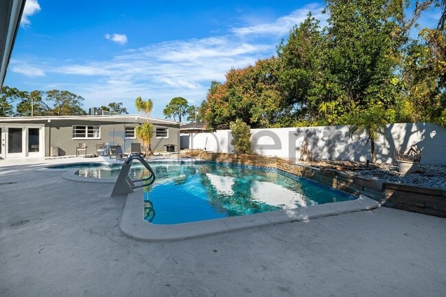 3909 N Clearfield Ave in Tampa, FL - Building Photo - Building Photo