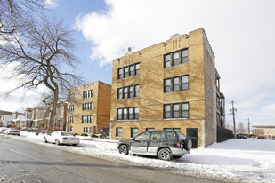 7110 S Cornell Ave Apartamentos