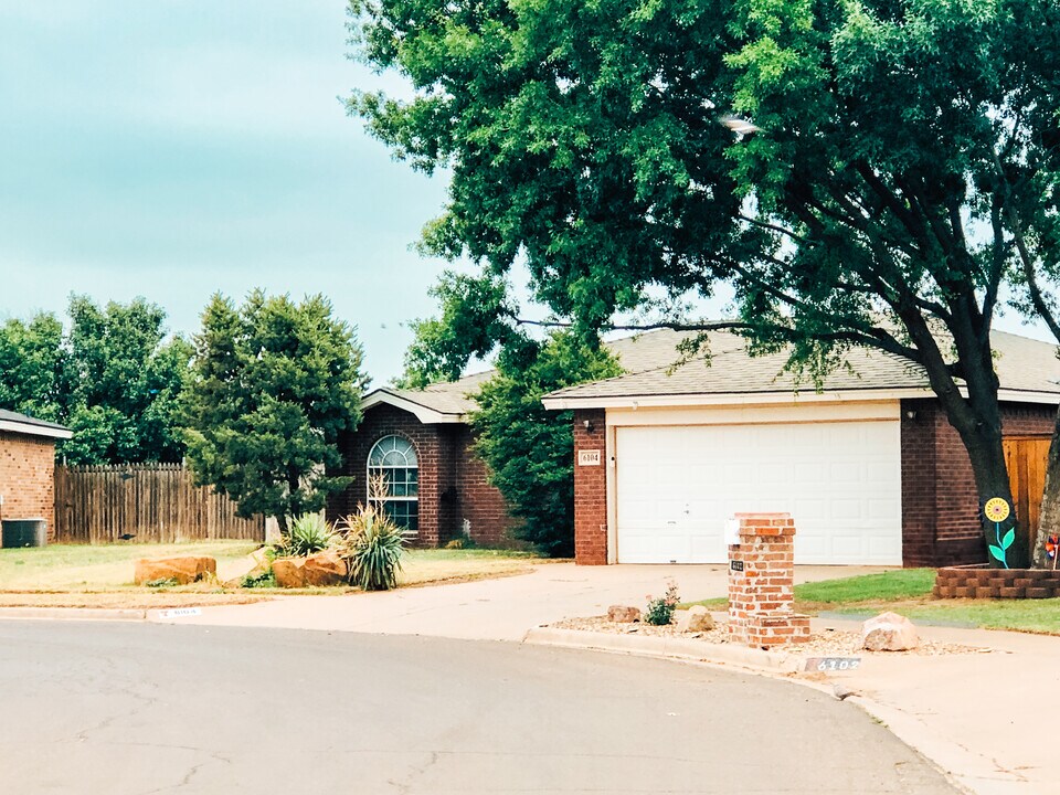 6104 7th Dr in Lubbock, TX - Building Photo