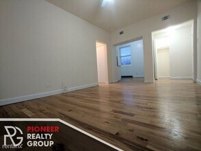 2359 N Drake Ave in Chicago, IL - Building Photo - Building Photo