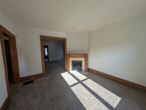 623 Cherry St in Erie, PA - Building Photo - Building Photo
