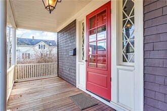 9 Linden Ave in East Providence, RI - Building Photo - Building Photo