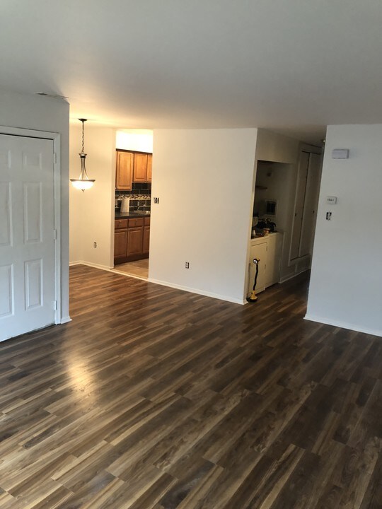 9491 Woodbridge Rd, Unit 1st floor Photo