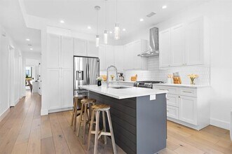 2602 Palisade Ave in Weehawken, NJ - Building Photo - Building Photo