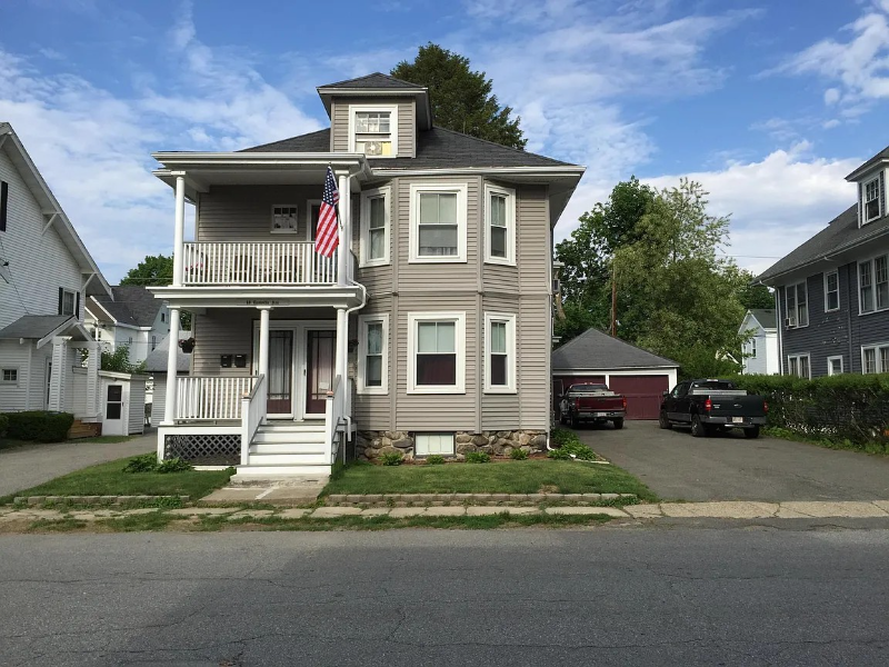 18 Lamoille Ave in Haverhill, MA - Building Photo