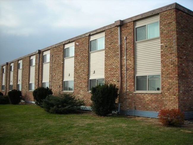 Knollridge Garden Apartments