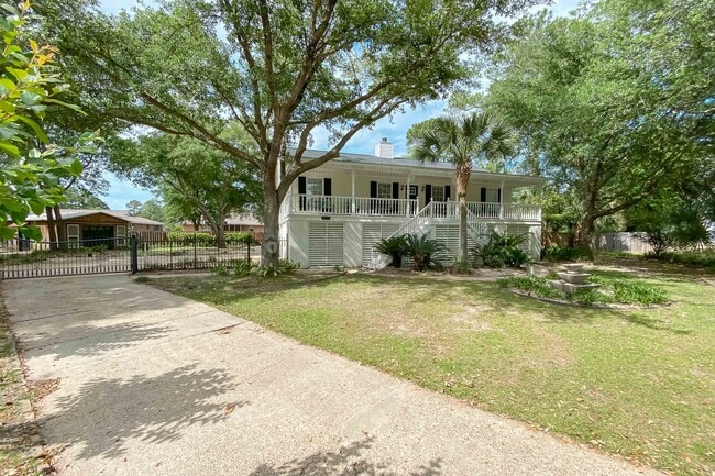 2009 Wedgewood Cir in Gulf Shores, AL - Building Photo - Building Photo