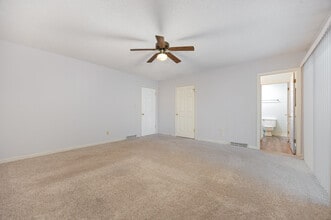 229 Creekwood Dr in Advance, NC - Building Photo - Building Photo