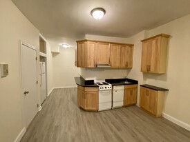 20 Aberdeen St in Boston, MA - Building Photo
