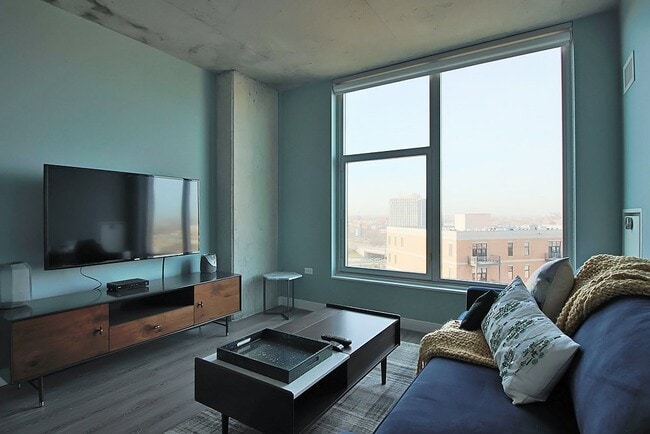 730 N Morgan St in Chicago, IL - Building Photo - Building Photo