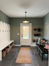 83 Robinson Ln in Cheswick, PA - Foto de edificio - Building Photo