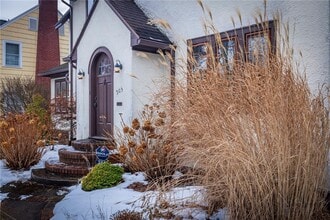 305 Castlebar Rd in Rochester, NY - Building Photo - Building Photo