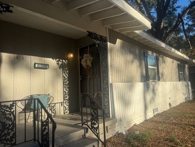 property at 4246 Oaklawn Dr