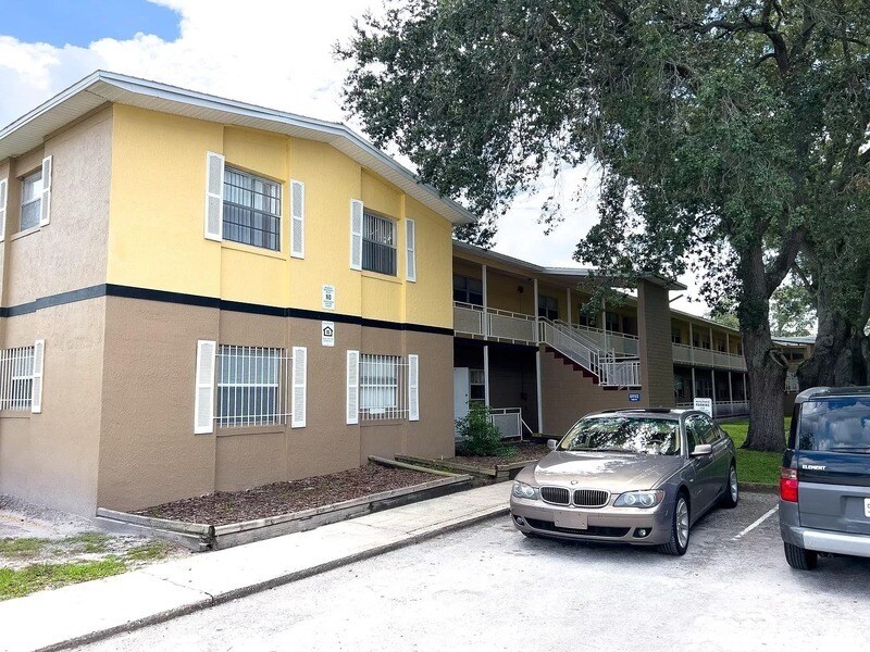 2935 Eccleston St in Orlando, FL - Building Photo