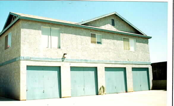 28911 Calle Del Lago in Murrieta, CA - Building Photo