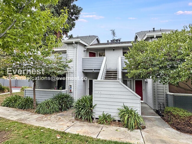 556 Shadowgraph Dr in San Jose, CA - Building Photo - Building Photo