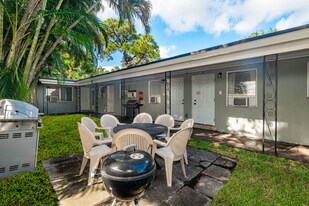 1017 NE 14th Ave in Fort Lauderdale, FL - Building Photo