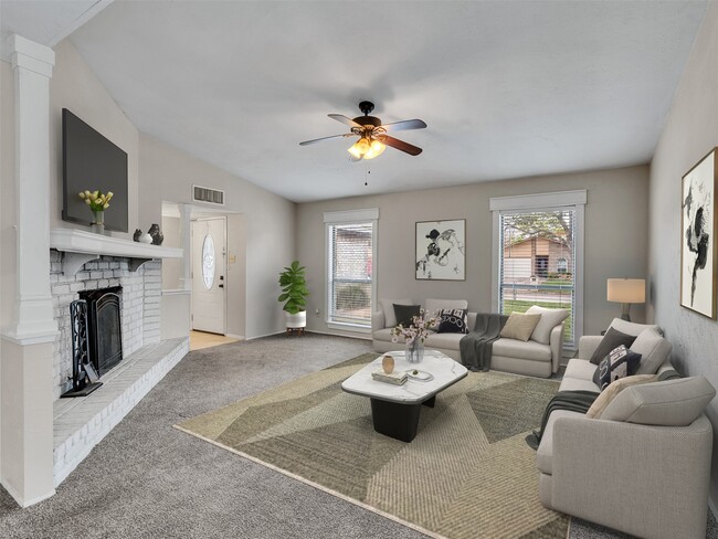 property at 17323 Glenpatti Dr