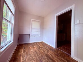 120 N Hagerman St in Houston, TX - Building Photo - Building Photo