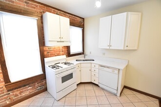 39 E Russell St, Unit 39 E. Russell St. in Columbus, OH - Building Photo - Building Photo