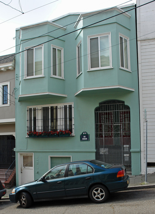 39 Bernard St in San Francisco, CA - Building Photo