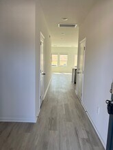1062 Winding Spg Dr in Mebane, NC - Building Photo - Building Photo
