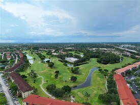 400 SW 134th Way in Pembroke Pines, FL - Building Photo