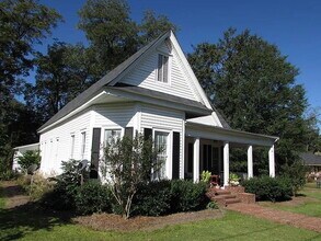 17343 Highland Ave S in Arlington, GA - Building Photo - Building Photo
