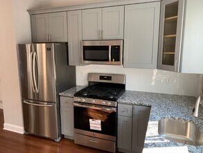 1118 McKean St in Philadelphia, PA - Foto de edificio - Building Photo