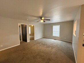 655 Mosgrove St in Urbana, OH - Foto de edificio - Building Photo