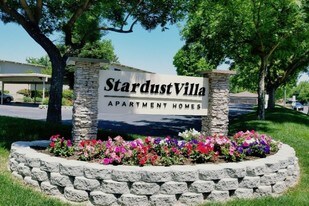 Stardust Villa Apartments