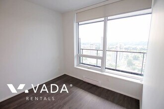 1955 Alpha Wy. in Burnaby, BC - Building Photo - Building Photo