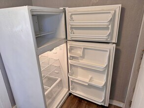 2130 Ave J in Wichita Falls, TX - Foto de edificio - Building Photo