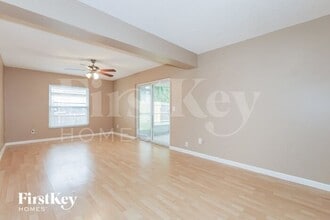 1827 Driftwood Cir S in Oldsmar, FL - Building Photo - Building Photo