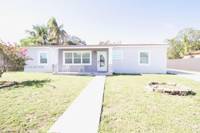 15620 NW 27th Pl in Miami Gardens, FL - Building Photo - Building Photo