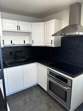 1215 NE 79th Ave in Portland, OR - Building Photo - Building Photo
