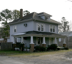 Fred's Apartments in Newport News, VA - Building Photo - Building Photo