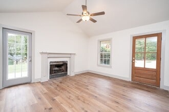 112 CR 102 in Oxford, MS - Building Photo - Building Photo