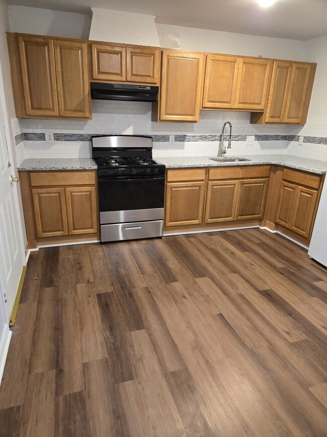 1816 W Ontario St in Philadelphia, PA - Building Photo - Building Photo