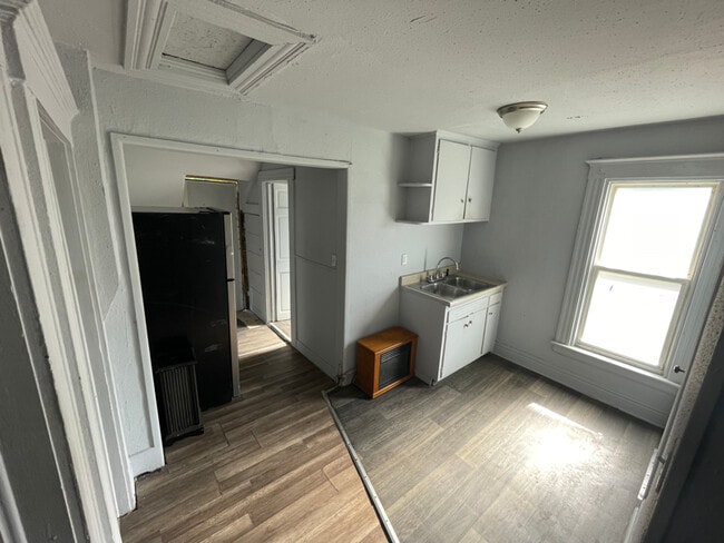property at 1634 Milburn Ave