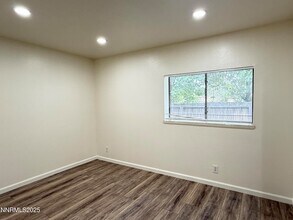 506 E Taylor St in Reno, NV - Building Photo - Building Photo