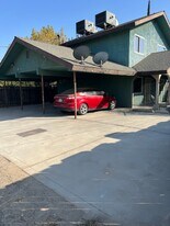 329 W Wilson St, Unit #102 in Madera, CA - Building Photo