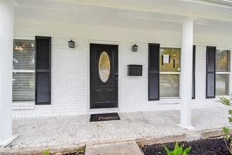 4947 Cheena Dr in Houston, TX - Building Photo - Building Photo