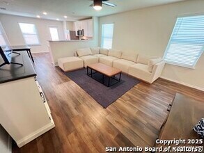 13930 Anchor Wy in San Antonio, TX - Building Photo - Building Photo