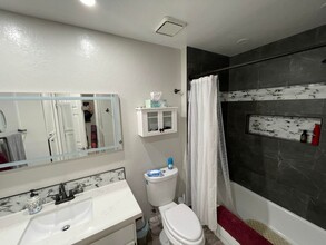 1148 Maywood Ln in Martinez, CA - Building Photo - Building Photo